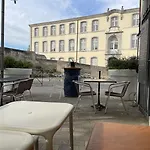 Couette-café Bloc G