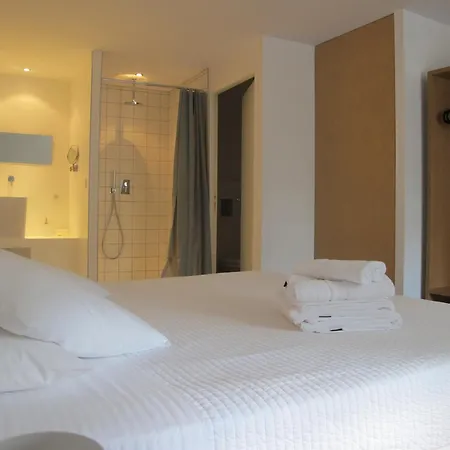 Bed and breakfast Bloc G 3*