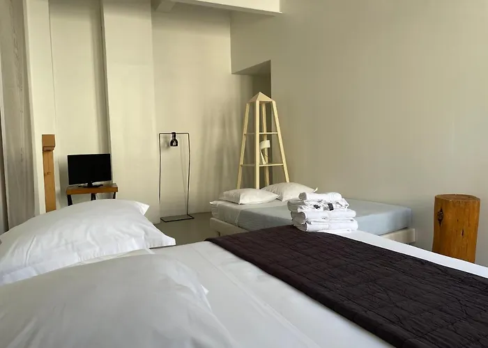 Bloc G Alojamento de Acomodação e Pequeno-almoço 4*