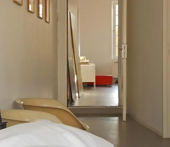 Alojamento de Acomodação e Pequeno-almoço Bloc G