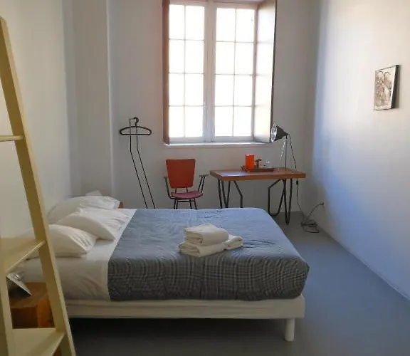 Alojamento de Acomodação e Pequeno-almoço Bloc G Carcassonne